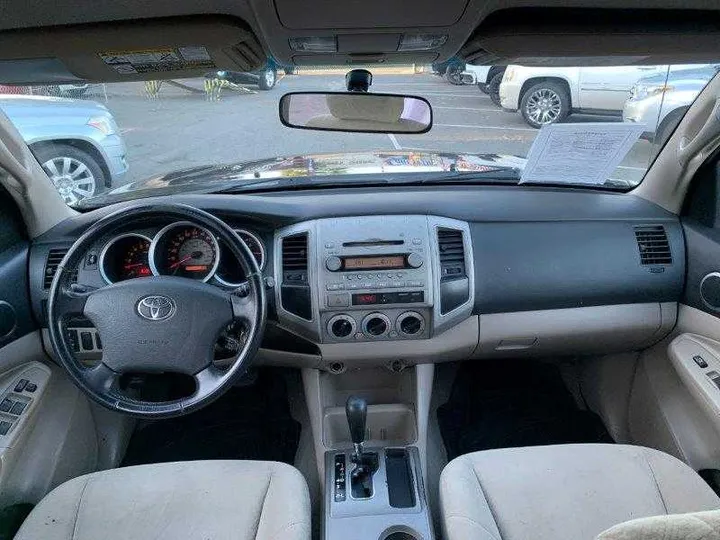 BLACK, 2005 TOYOTA TACOMA DOUBLE CAB Image 89