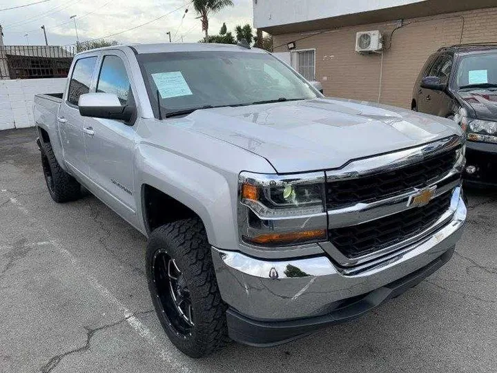 SILVER, 2017 CHEVROLET SILVERADO 1500 CREW CAB Image 59