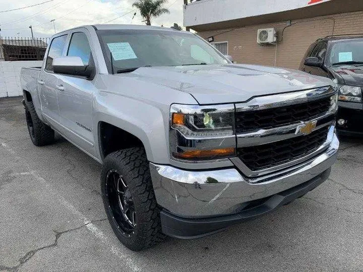 SILVER, 2017 CHEVROLET SILVERADO 1500 CREW CAB Image 60