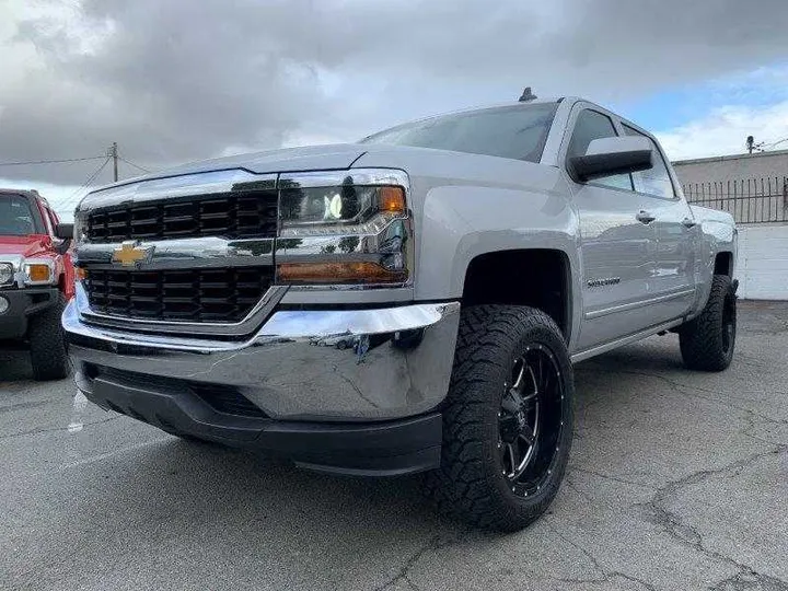 SILVER, 2017 CHEVROLET SILVERADO 1500 CREW CAB Image 64