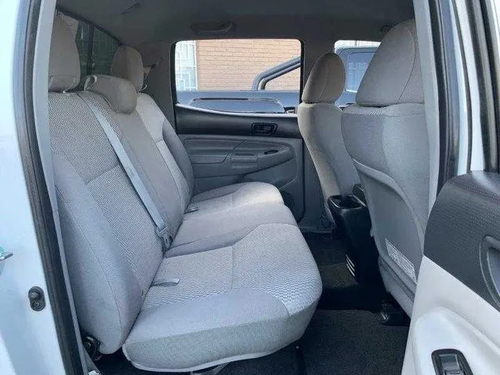 WHITE, 2014 TOYOTA TACOMA DOUBLE CAB Image 59