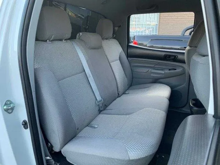 WHITE, 2014 TOYOTA TACOMA DOUBLE CAB Image 61