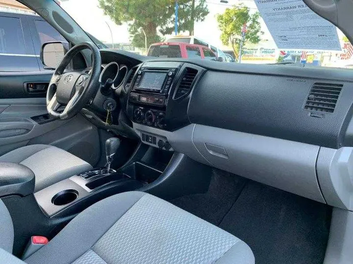 WHITE, 2014 TOYOTA TACOMA DOUBLE CAB Image 76