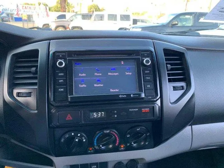 WHITE, 2014 TOYOTA TACOMA DOUBLE CAB Image 101