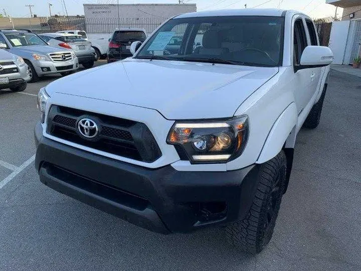 WHITE, 2014 TOYOTA TACOMA DOUBLE CAB Image 103