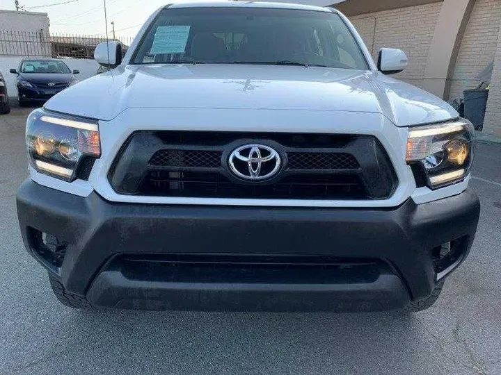 WHITE, 2014 TOYOTA TACOMA DOUBLE CAB Image 107