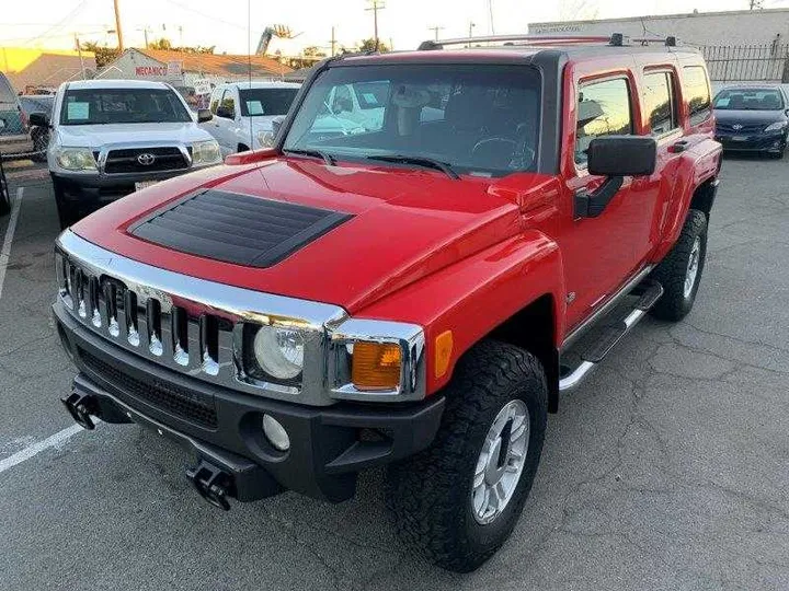 RED, 2006 HUMMER H3 Image 10