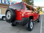 RED, 2006 HUMMER H3 Thumnail Image 29