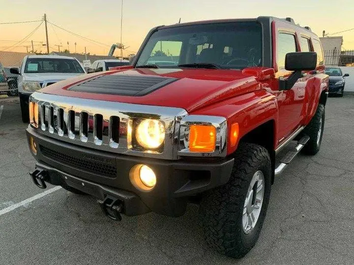 RED, 2006 HUMMER H3 Image 132