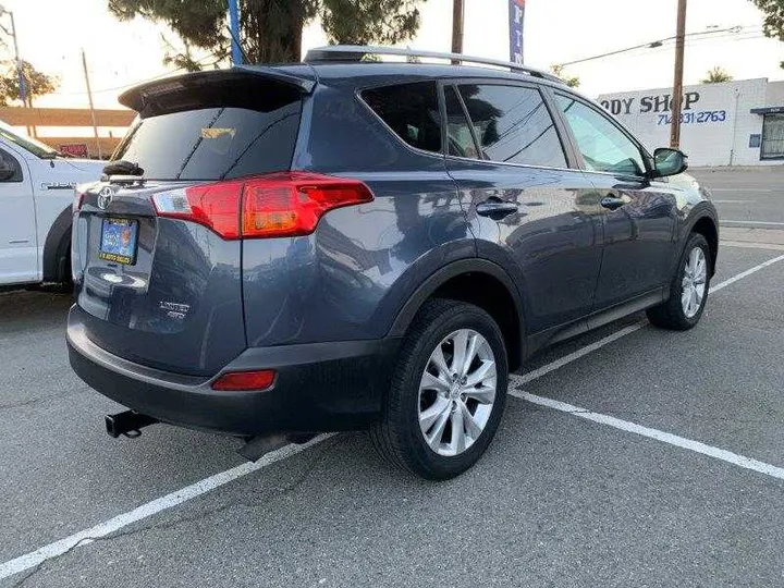 BLUE, 2013 TOYOTA RAV4 Image 32