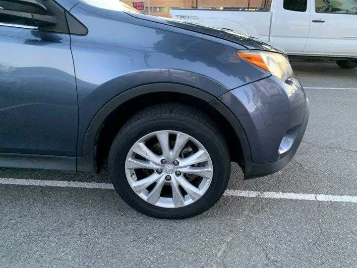 BLUE, 2013 TOYOTA RAV4 Image 51