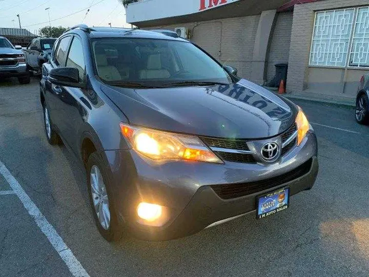 BLUE, 2013 TOYOTA RAV4 Image 130