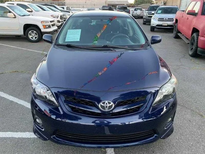 BLUE, 2013 TOYOTA COROLLA Image 7