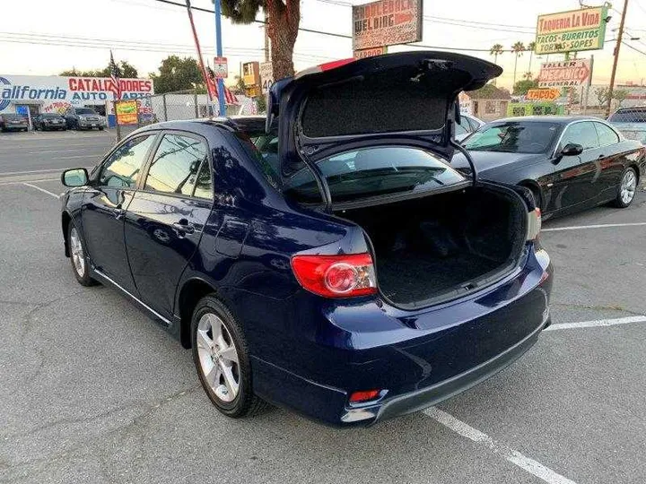 BLUE, 2013 TOYOTA COROLLA Image 33