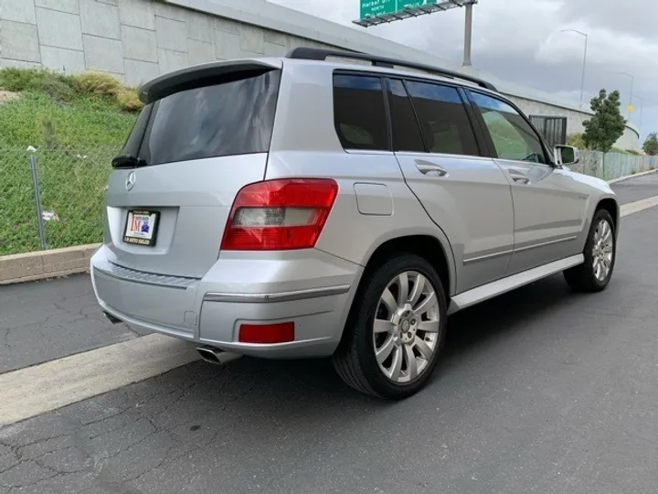 SILVER, 2010 MERCEDES-BENZ GLK-CLASS Image 33