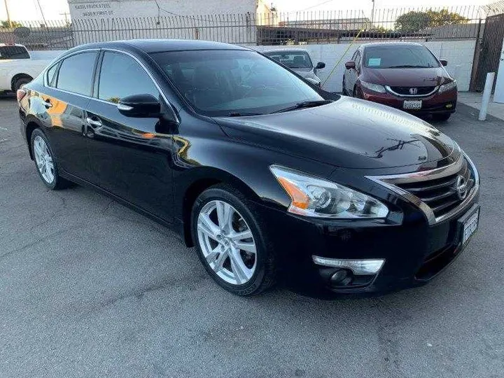 BLACK, 2015 NISSAN ALTIMA Image 5