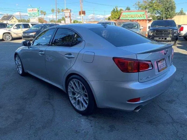 SILVER, 2010 LEXUS IS Image 20