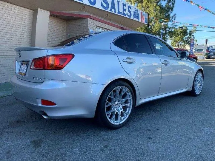 SILVER, 2010 LEXUS IS Image 34