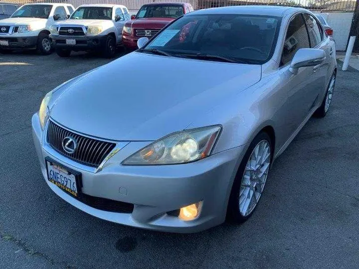 SILVER, 2010 LEXUS IS Image 113