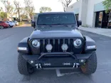 GRAY, 2020 JEEP GLADIATOR Thumnail Image 8