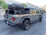 GRAY, 2020 JEEP GLADIATOR Thumnail Image 37