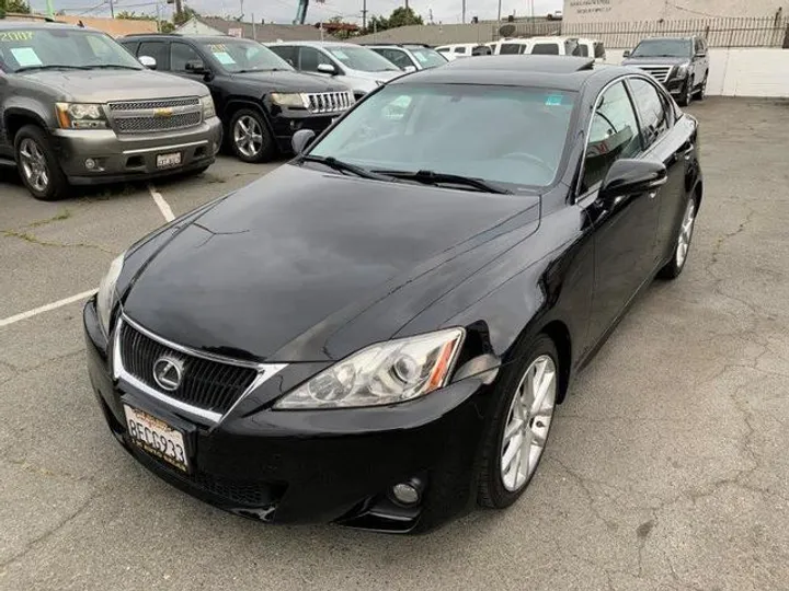 BLACK, 2012 LEXUS IS Image 5