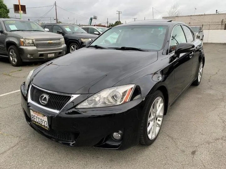 BLACK, 2012 LEXUS IS Image 6