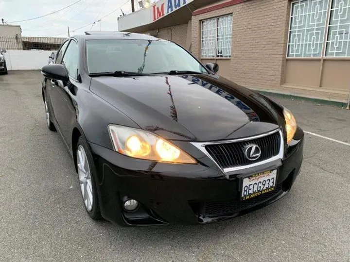 BLACK, 2012 LEXUS IS Image 130