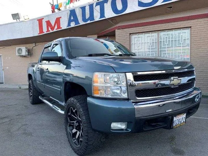 BLUE, 2008 CHEVROLET SILVERADO 1500 CREW CAB Image 3