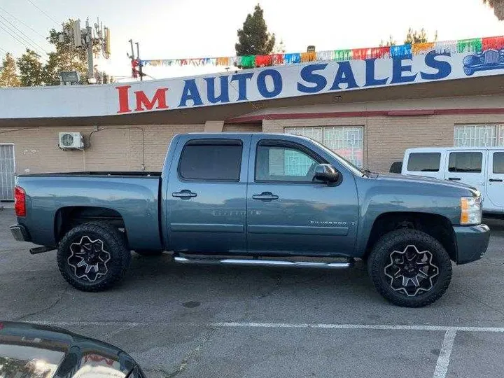 BLUE, 2008 CHEVROLET SILVERADO 1500 CREW CAB Image 16