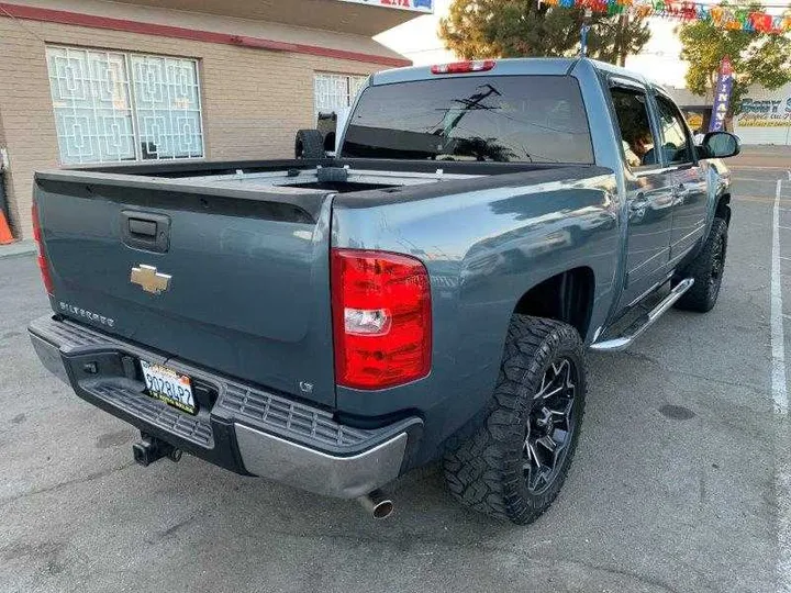 BLUE, 2008 CHEVROLET SILVERADO 1500 CREW CAB Image 28