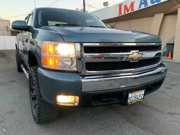 BLUE, 2008 CHEVROLET SILVERADO 1500 CREW CAB Image 146