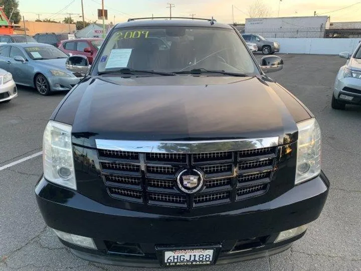 BLACK, 2009 CADILLAC ESCALADE Image 7