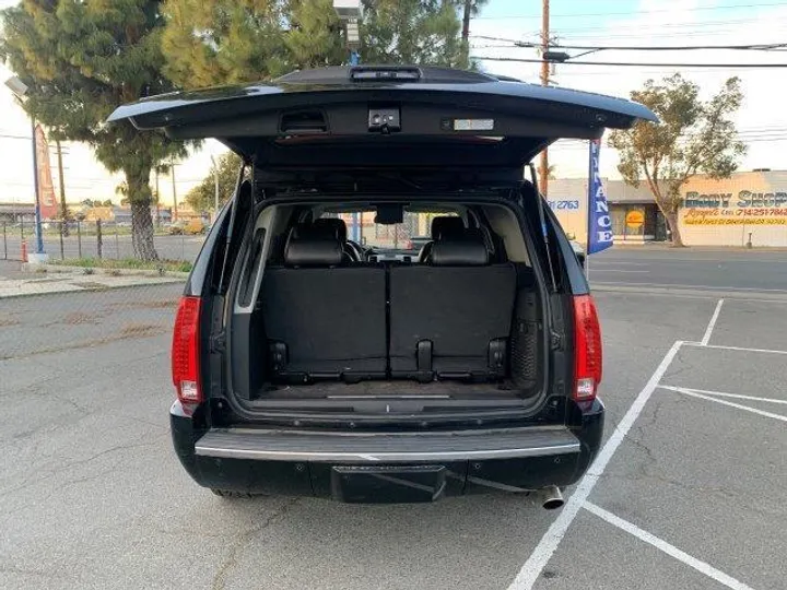 BLACK, 2009 CADILLAC ESCALADE Image 35