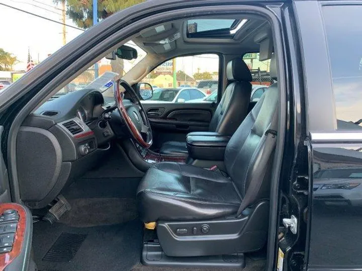 BLACK, 2009 CADILLAC ESCALADE Image 49