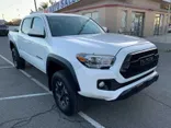 WHITE, 2016 TOYOTA TACOMA DOUBLE CAB Thumnail Image 2