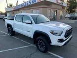 WHITE, 2016 TOYOTA TACOMA DOUBLE CAB Thumnail Image 4