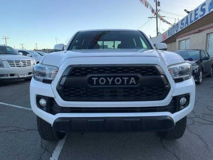 WHITE, 2016 TOYOTA TACOMA DOUBLE CAB Image 14