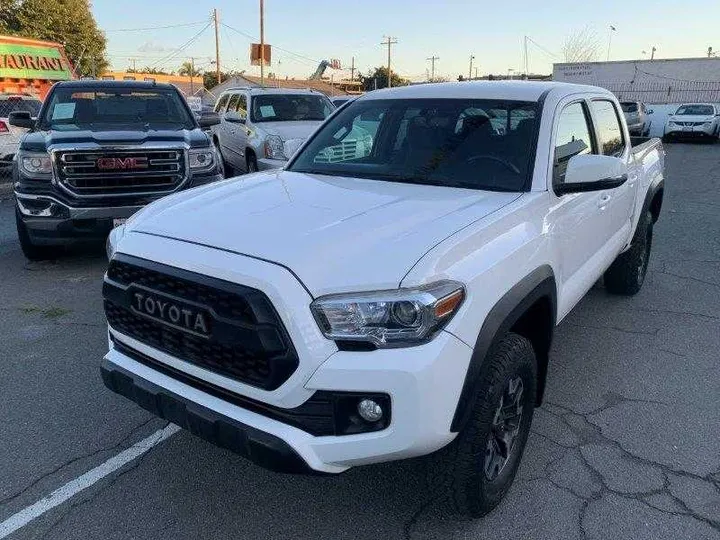 WHITE, 2016 TOYOTA TACOMA DOUBLE CAB Image 15