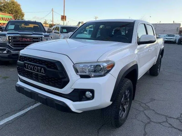 WHITE, 2016 TOYOTA TACOMA DOUBLE CAB Image 16