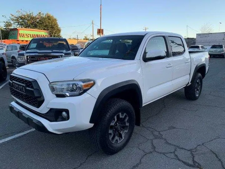 WHITE, 2016 TOYOTA TACOMA DOUBLE CAB Image 20