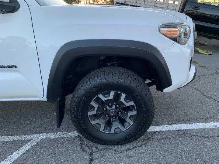 WHITE, 2016 TOYOTA TACOMA DOUBLE CAB Image 59