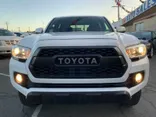 WHITE, 2016 TOYOTA TACOMA DOUBLE CAB Thumnail Image 107