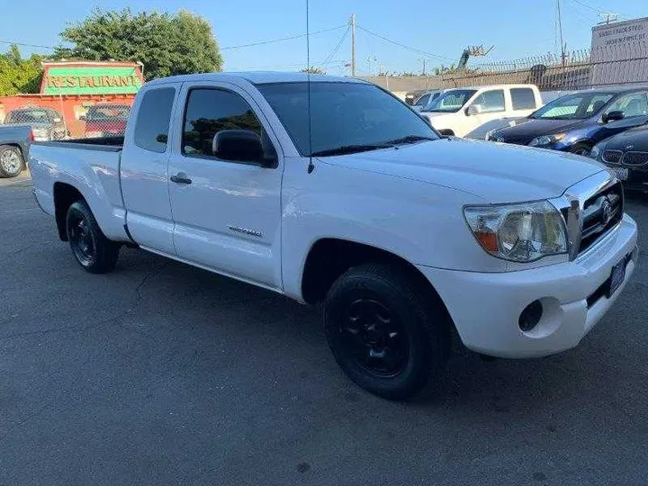 WHITE, 2008 TOYOTA TACOMA ACCESS CAB Image 5