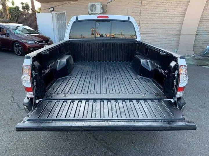 WHITE, 2008 TOYOTA TACOMA ACCESS CAB Image 35