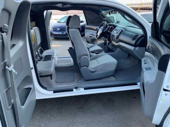 WHITE, 2008 TOYOTA TACOMA ACCESS CAB Image 44