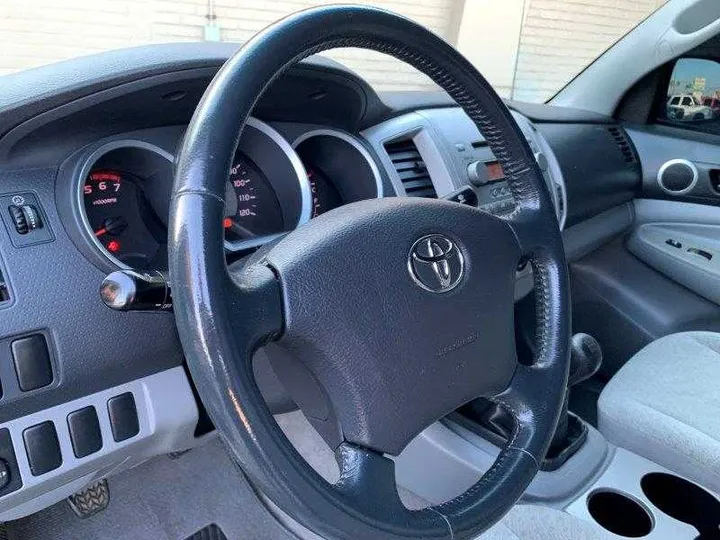 WHITE, 2008 TOYOTA TACOMA ACCESS CAB Image 91