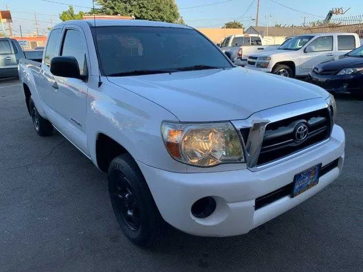 WHITE, 2008 TOYOTA TACOMA ACCESS CAB Image 103