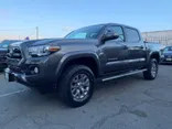 GRAY, 2017 TOYOTA TACOMA DOUBLE CAB Thumnail Image 23