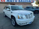 WHITE PEARL, 2011 CADILLAC ESCALADE ESV Thumnail Image 3